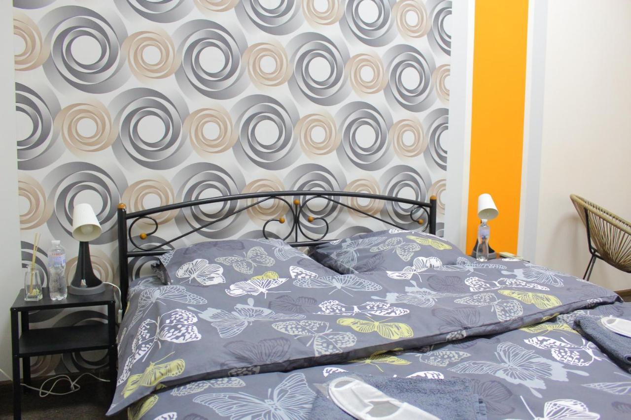 Uneed Rooms Somnium Kiev Dış mekan fotoğraf